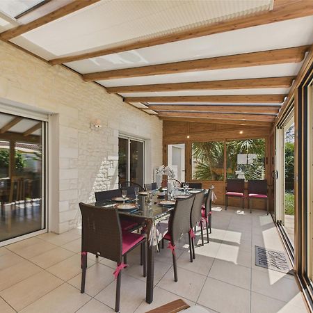 Maison Pour 8 - 5Min De La Plage - Jardin & Veranda Longeville-sur-Mer Luaran gambar