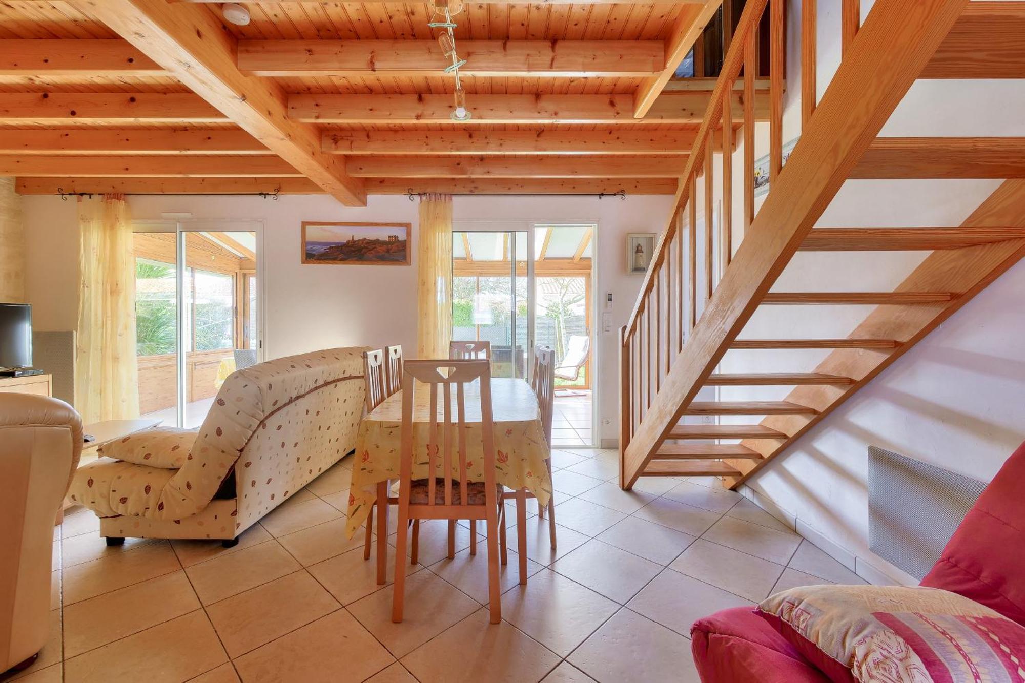 Maison Pour 8 - 5Min De La Plage - Jardin & Veranda Longeville-sur-Mer Luaran gambar