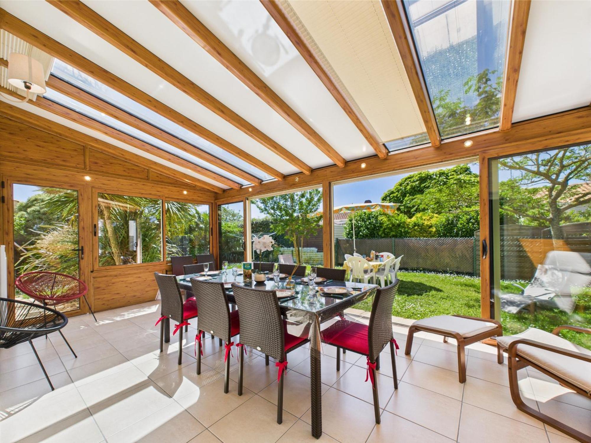 Maison Pour 8 - 5Min De La Plage - Jardin & Veranda Longeville-sur-Mer Luaran gambar