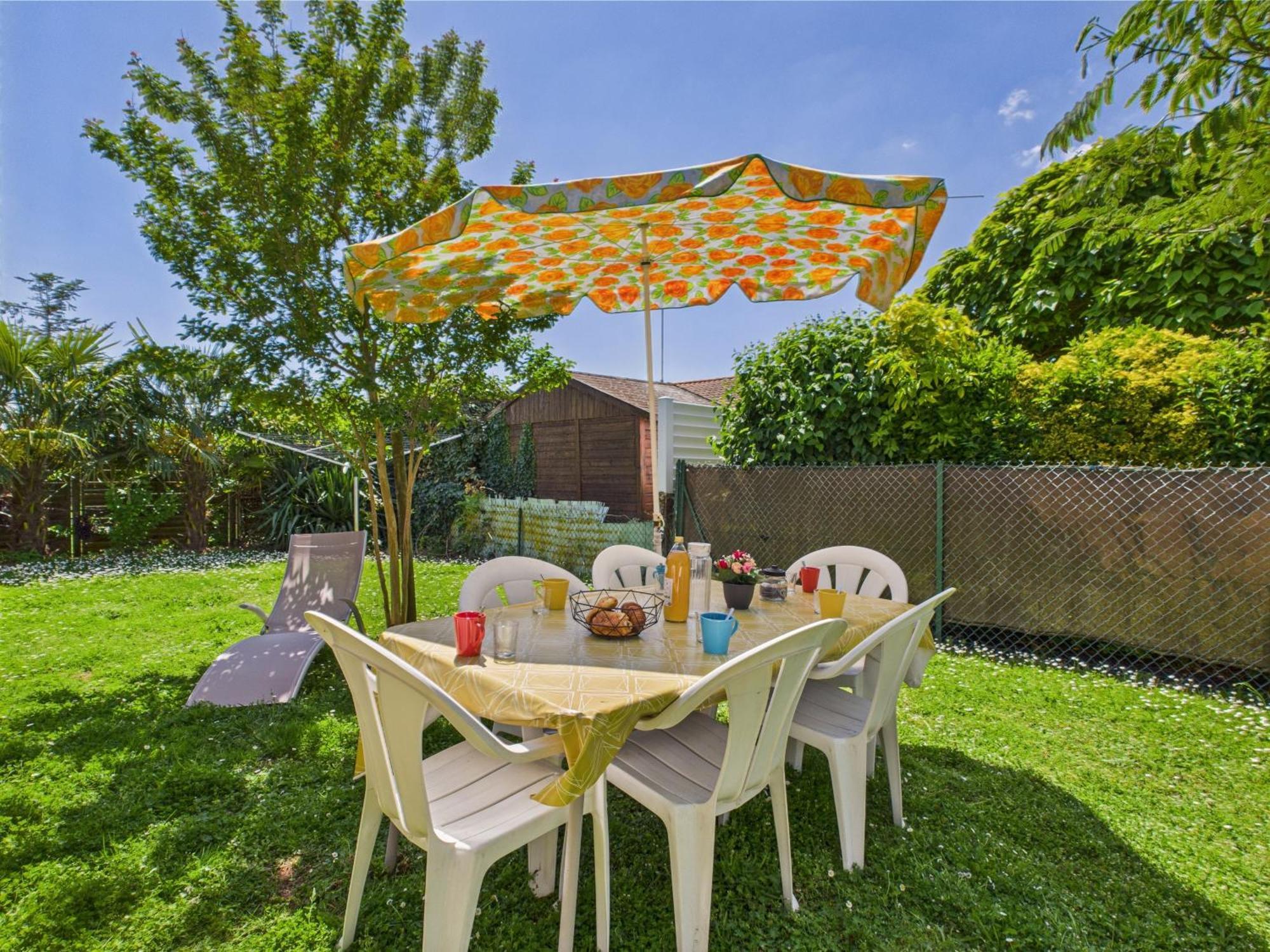 Maison Pour 8 - 5Min De La Plage - Jardin & Veranda Longeville-sur-Mer Luaran gambar